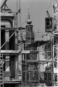 De Zuiderkerktoren temidden van de steigers, Bestanddeelnr 925-6622