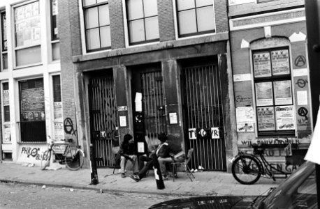 De zwaar gebarricadeerde deuren, Bestanddeelnr 930-9622