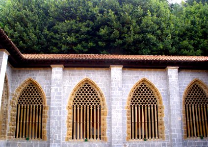 Deba - Iglesia de Santa Maria, claustro 25