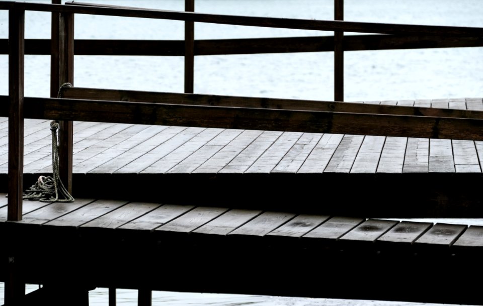 Deck and rope outside Holma marina club house 1