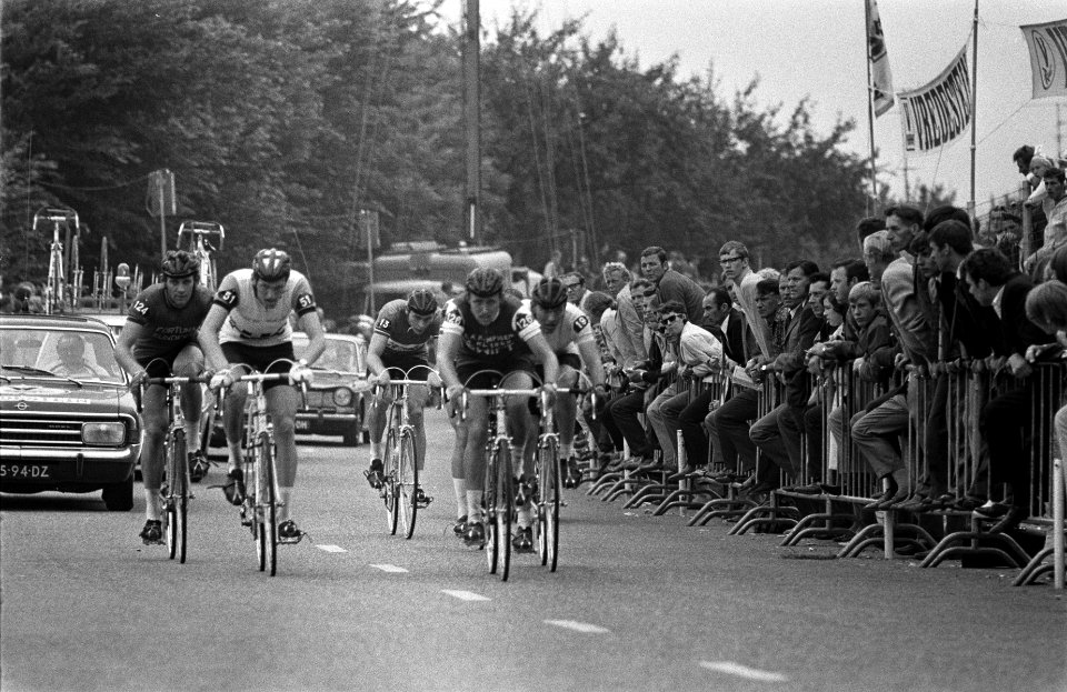 De wielrenners in actie, Bestanddeelnr 922-6462