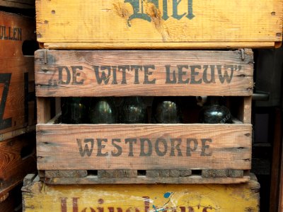 De Witte Leeuw Westdorpe, bierkrat