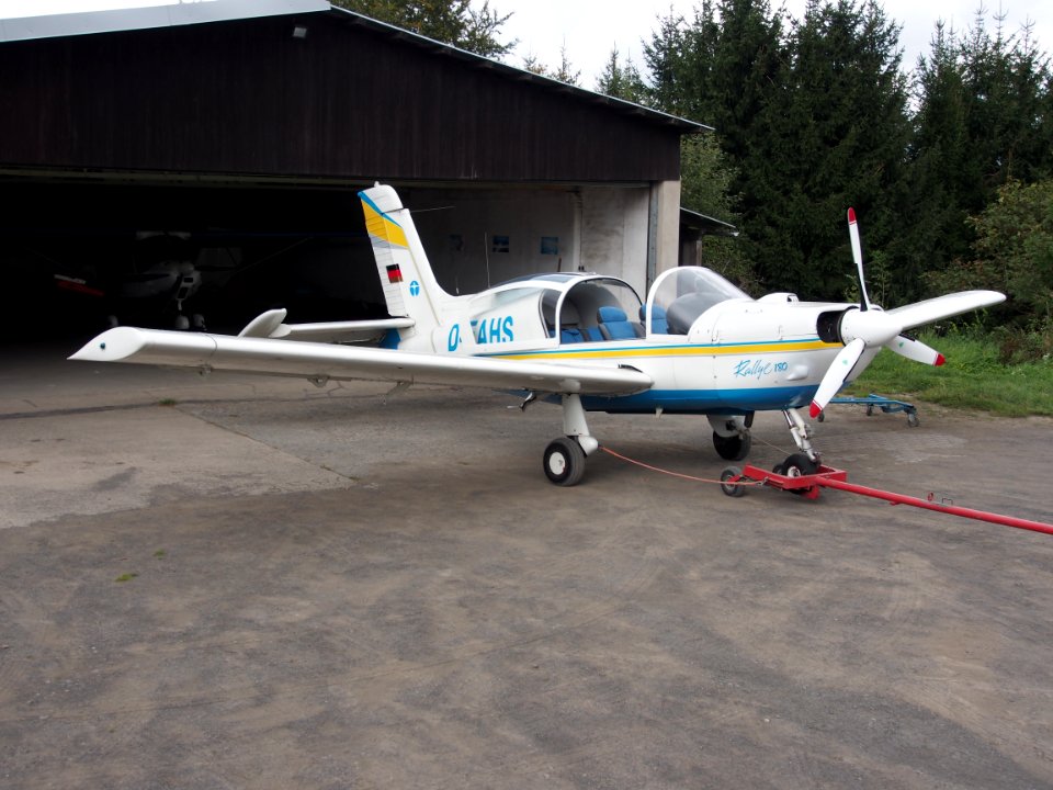 D-EAHS Socata MS893E Rallye Commodore 180GT at Flugplatz Daun-Senheld, pic9