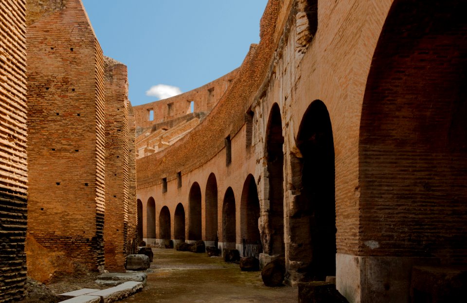 Deambulatoire Colosseum Rome Italy