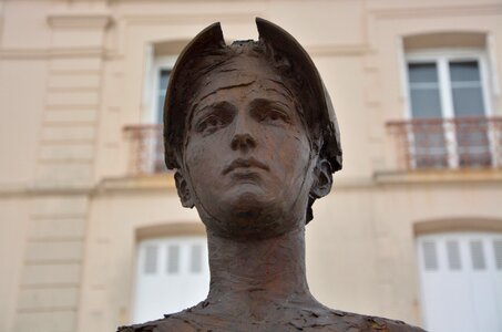 Character bust dinard