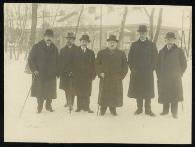 De vredesonderhandelingen in Brest-Litovsk. Vertegenwoordigers der Centrale moge, Bestanddeelnr 158-0689