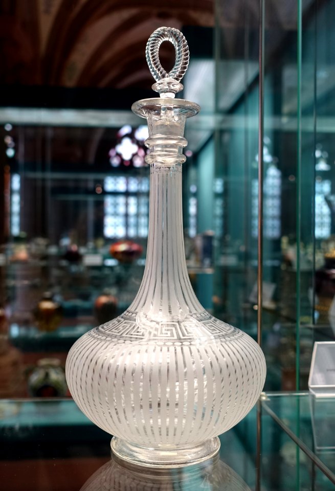 Decanter, J. & L. Lobmeyr, Vienna, c. 1873, glass - Germanisches Nationalmuseum - Nuremberg, Germany - DSC03152