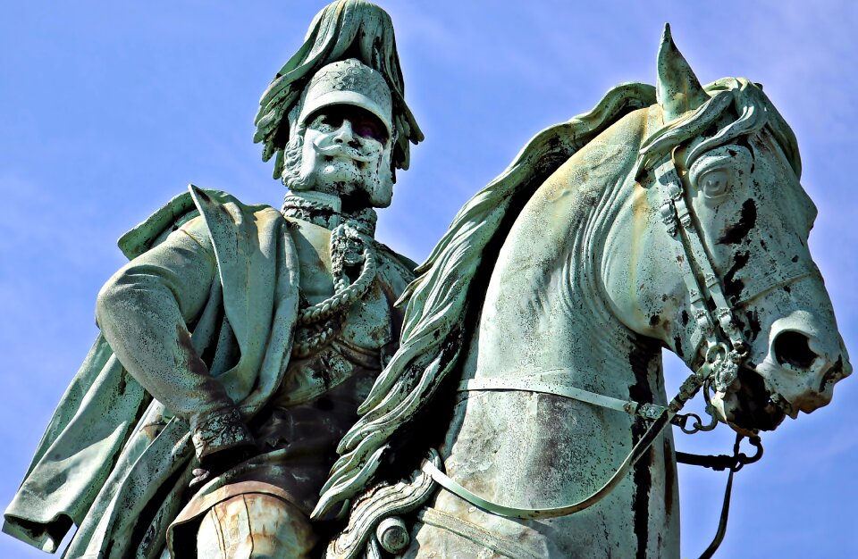 Statue reiter rhine