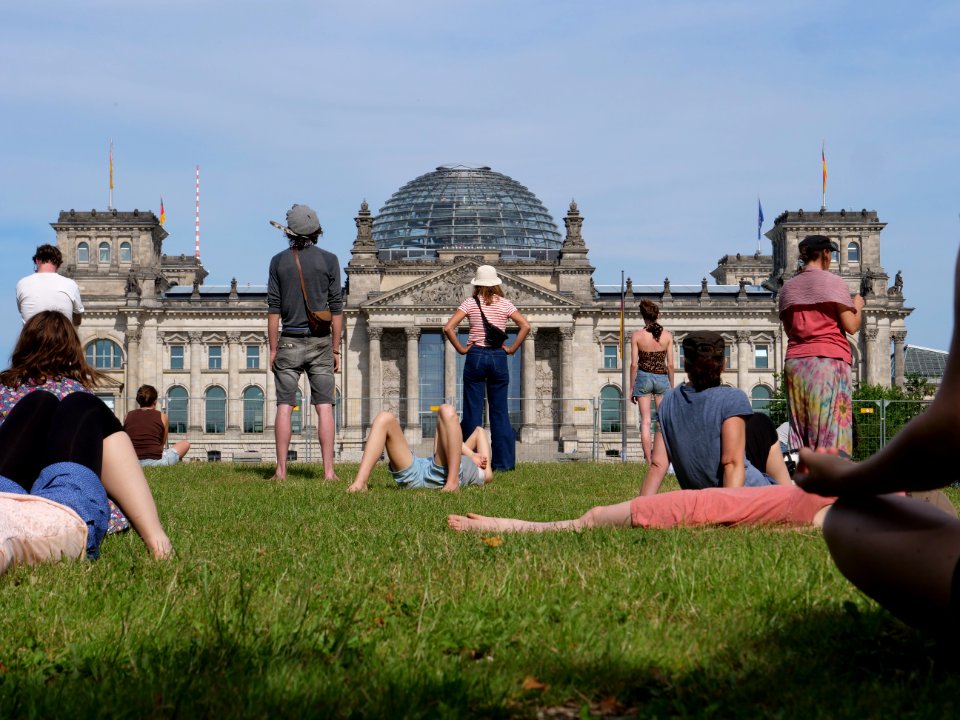 Declaration of the civil climate emergency in Berlin 08