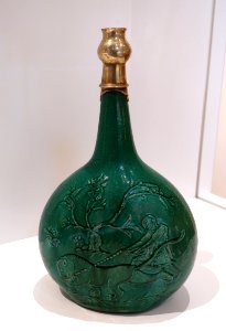 Decanter, Iran, first half of 17th century AD, moulded and glazed fritware - Aga Khan Museum - Toronto, Canada - DSC06858
