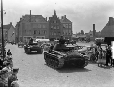 Defile van de KMA in Middelburg, Bestanddeelnr 904-6453