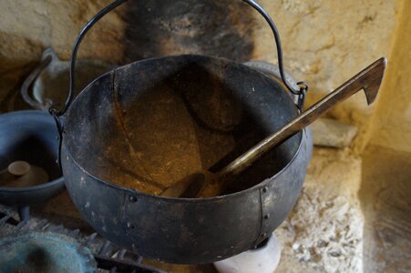 Fireplace open hearth cook