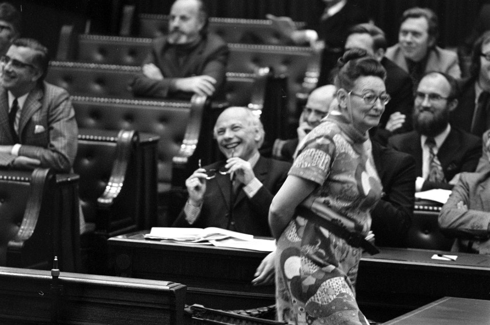 Debat over prijsstop in Tweede Kamer , G Brautigam interrumpeert, Bestanddeelnr 926-0484