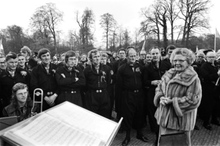 Defile Soestdijk Juliana, kop, Bestanddeelnr 928-5508