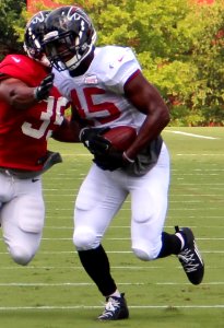 Deion Jones 2016 2