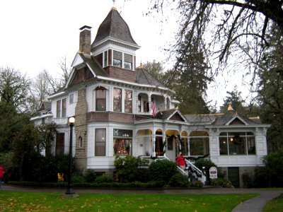 Deepwood House Christmas