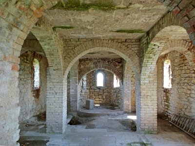 Deersheim Ruine innen