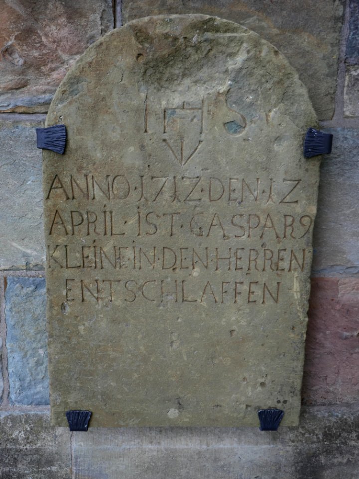 Dedinghausen - St. Johannes Baptist - Grabstein
