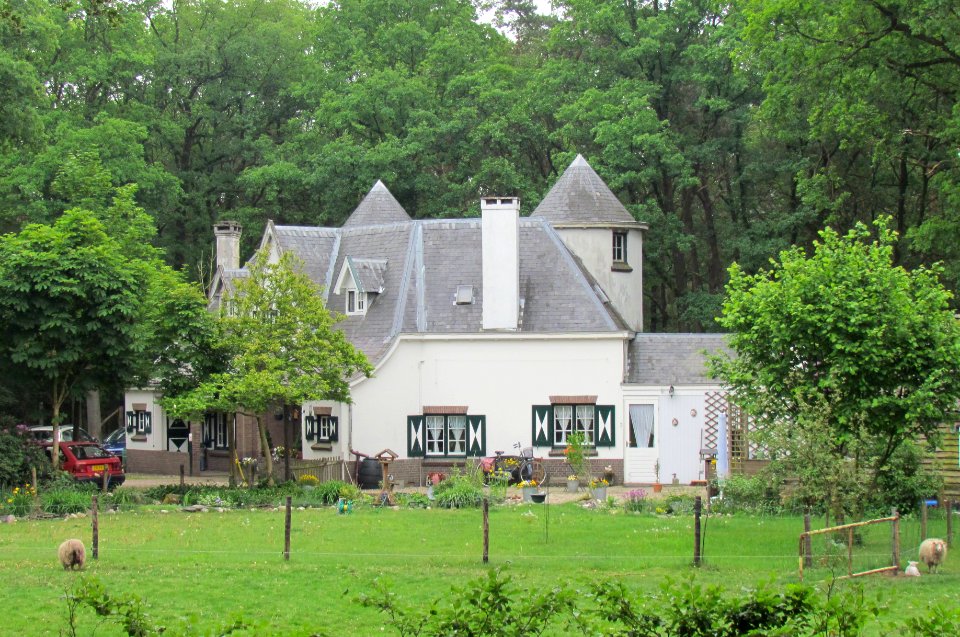 Deelerwoud poortgebouw, Hoenderloo
