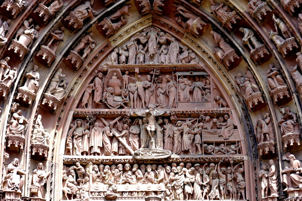 Dom strasbourg ornaments