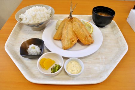 Deep-fried horse mackerel lunch 001 photo