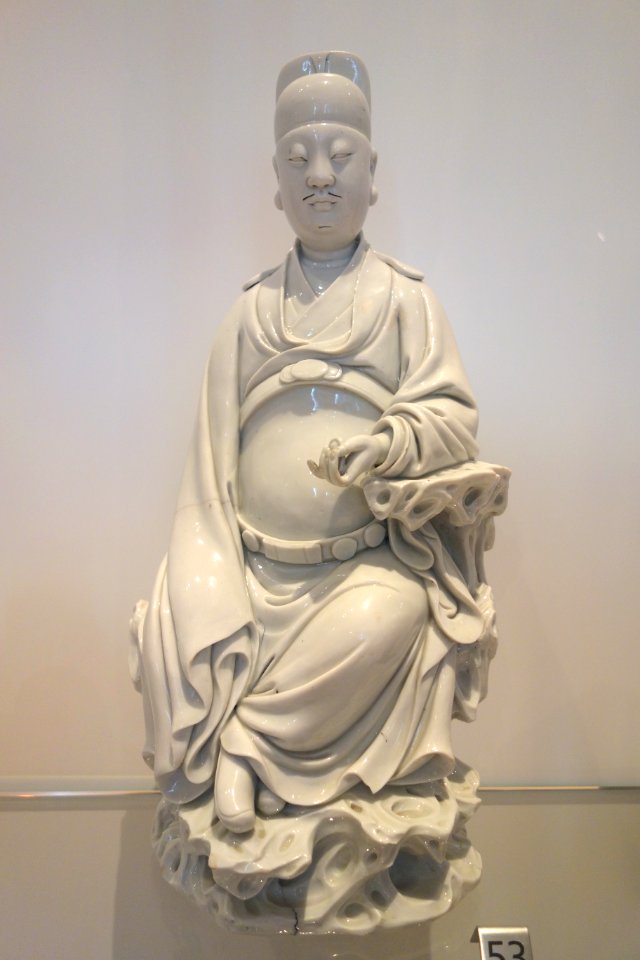 Dehua Caishen, God of Wealth, China, Ming dynasty, c. 1600-1644, glazed porcelain - Royal Ontario Museum - DSC03838
