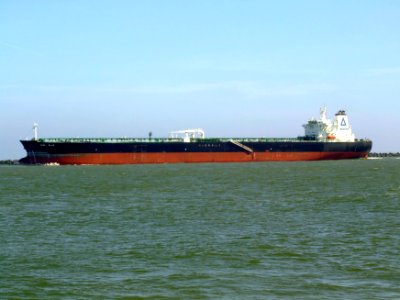Deep Blue p2 9299903 leaving Port of Rotterdam, Holland 08-Apr-2007