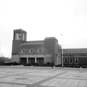 De pastorie van de kerk van Onze Lieve Vrouwe van de Rozenkrans te Tongelre (Ein, Bestanddeelnr 918-7589