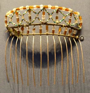 Decorative comb, unidentified - Nordiska museet - Stockholm, Sweden - DSC09752