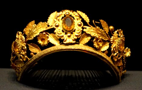 Decorative comb, 1830s-1840s, metal, brass, glass - Nordiska museet - Stockholm, Sweden - DSC09742