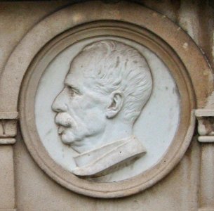 Deidesheim Emil Bassermann Jordan Portraitmedaillon1