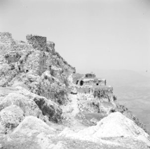 De ruïne van het Chateau de Beaufort, Bestanddeelnr 255-6324