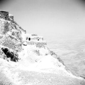 De ruïne van het Chateau de Beaufort met het zicht over de vlakte van Nabatieh, Bestanddeelnr 255-6328