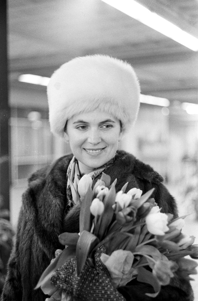 De Russische cellist Mstislav Rostropowitsj en zijn echtgenote Galina Visjrevska, Bestanddeelnr 914-7822