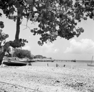 De Piscaderabaai op Curaçao, Bestanddeelnr 252-7329