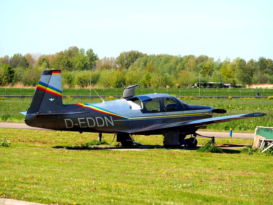 D-EDDN Private Mooney M20 at Rotterdam The Hague Airport (RTM - EHRD), pic2