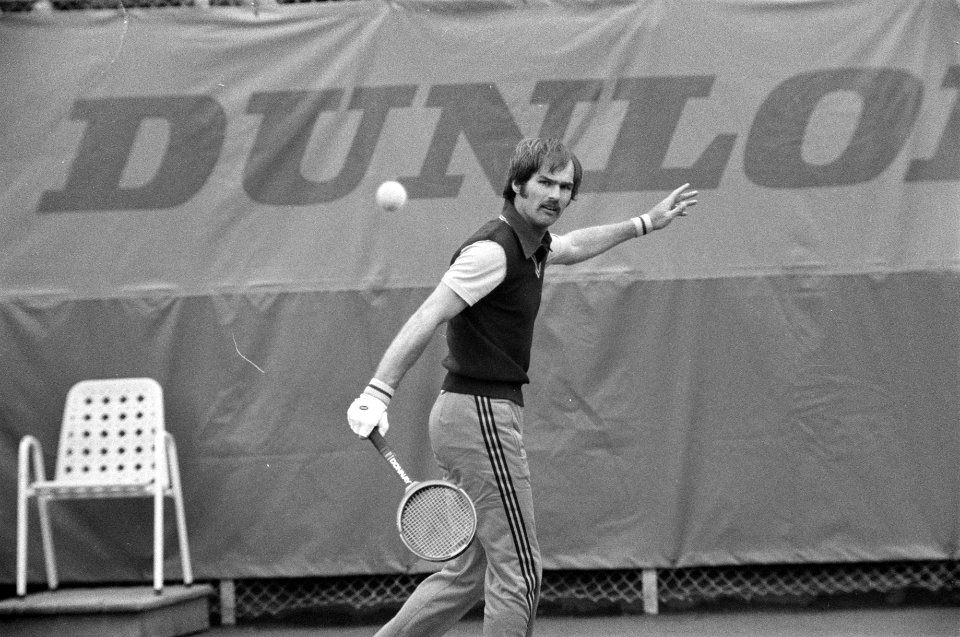 De Nederlandse speler Fred Hemmes in actie, Bestanddeelnr 929-1382