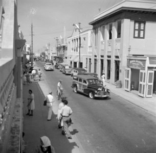 De Nassaustraat in Oranjestad op Aruba, Bestanddeelnr 252-7890