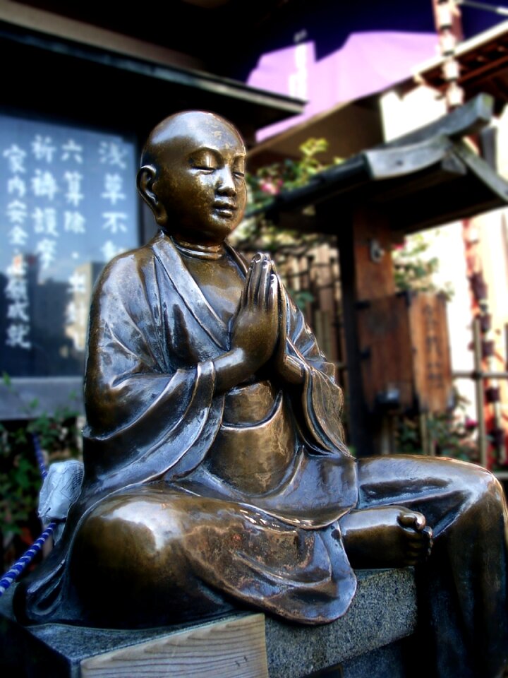 Statue for priests merit