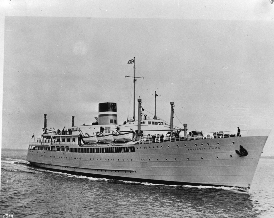 De M.S. Emmavan de Stoomvaart Maatschappij Zeeland die de veerdienst tussen Vl, Bestanddeelnr 935-0347