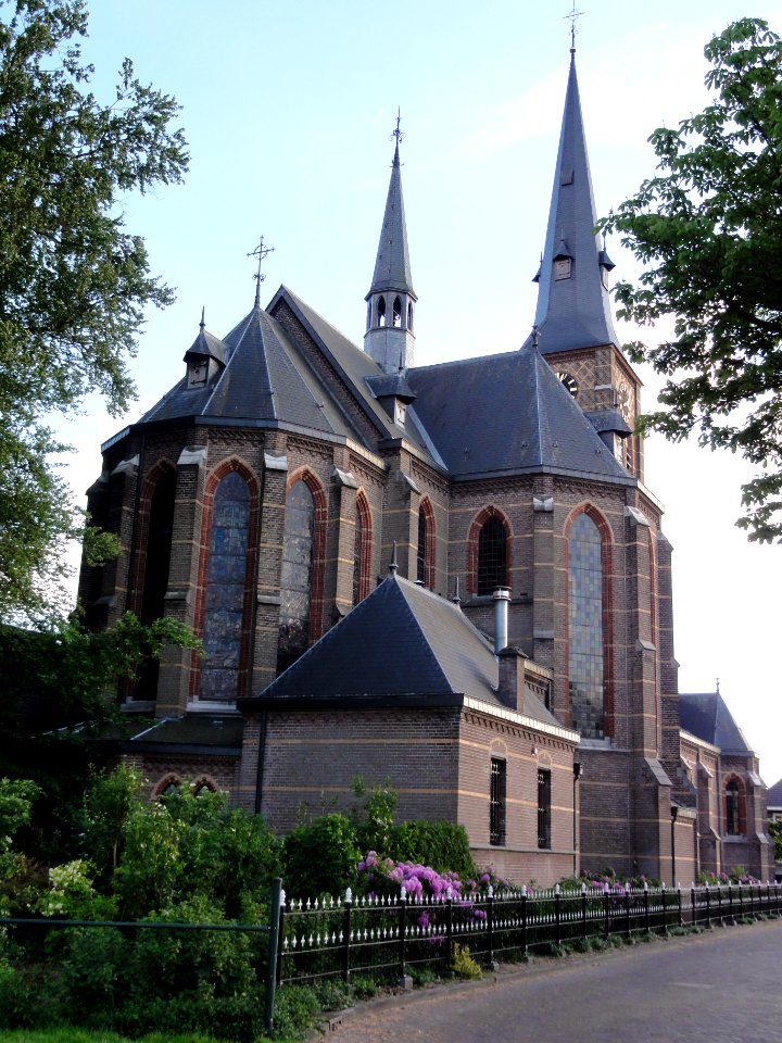 De Mortel Rijksmonument 518089 kerk Sint Antonius Abt achter-zijkant