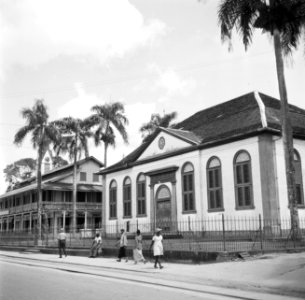 De Lutherse kerk aan de Waterkant in Paramaribo, Bestanddeelnr 252-6075
