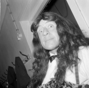 De Rijk en Johnny Show, Johnny Kraaijkamp als Samson, Bestanddeelnr 916-9982