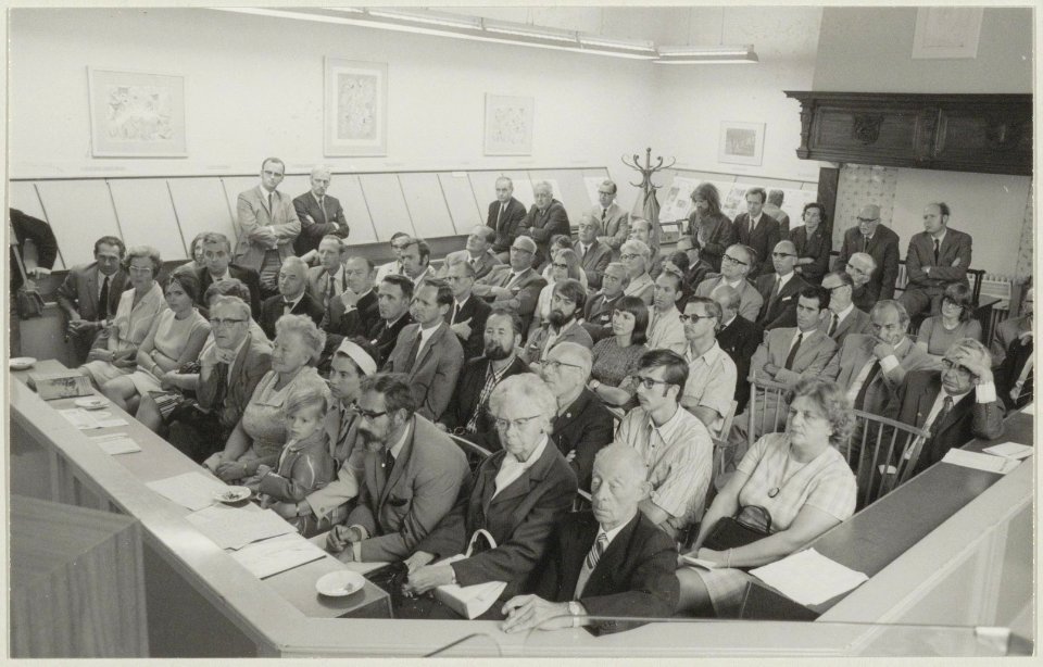 De publieke tribune van het stadhuis. NL-HlmNHA 54011983 3