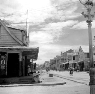 De Saramaccastraat in Paramaribo, Bestanddeelnr 252-6146