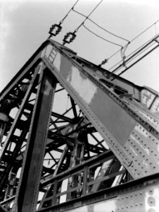 De staalconstructie van de Hembrug over het Noordzeekanaal, Bestanddeelnr 189-0473