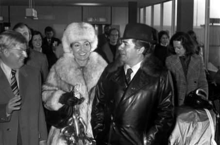 De zangeres, met naast haar de tenor Giuseppe di Stefano, Bestanddeelnr 926-8775