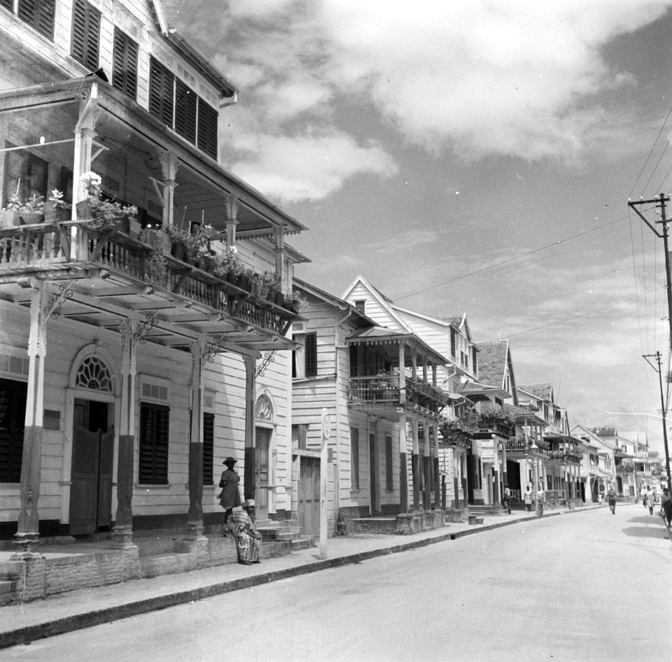 De Waterkant in Paramaribo, Bestanddeelnr 252-6114