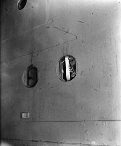 De SS Almanzora met 1900 gerepatrieerden uit Indie aan boord in de haven van Ams, Bestanddeelnr 901-3348