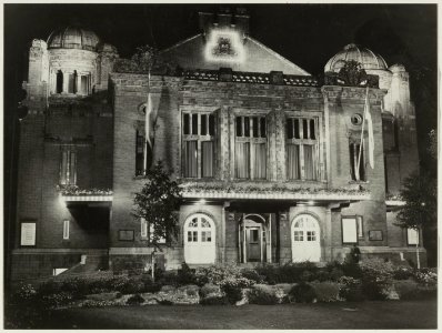 De stadsschouwburg aan het Wilsonsplein, NL-HlmNHA 54016017